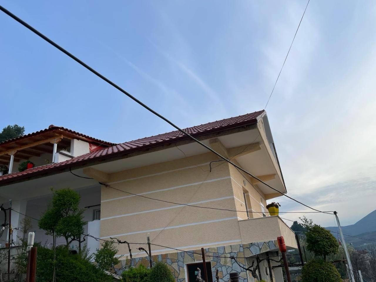 Guesthouse & Hospitality Berat Exterior photo